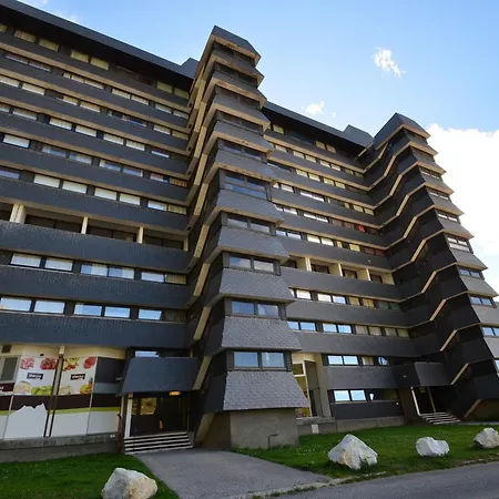 Equipe Au Pied Des Pistes, Les Menuires - Fr-1-452-103 Apartment *