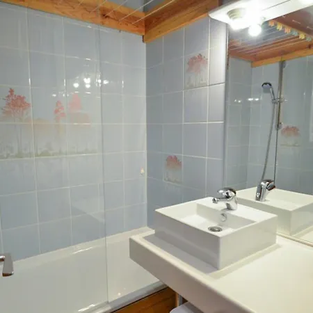 Apartment Equipe Au Pied Des Pistes, Les Menuires - Fr-1-452-103